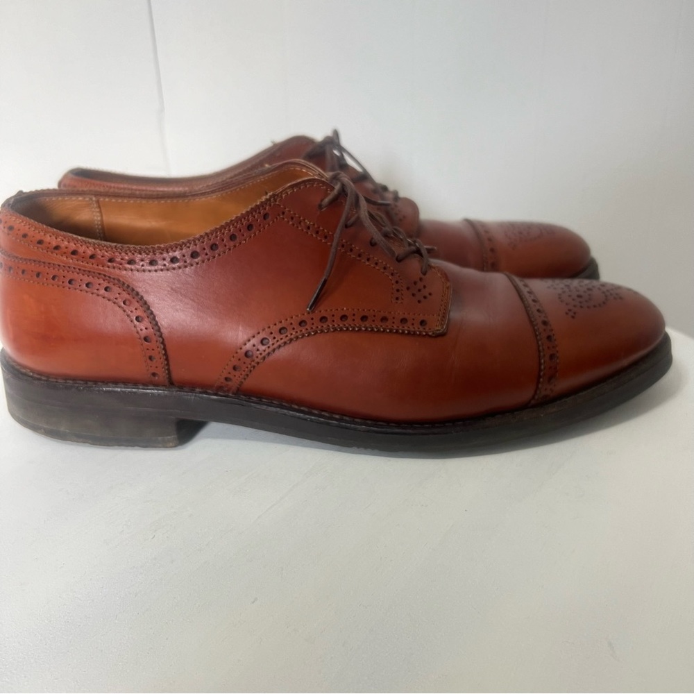 Men's Lace-Up Brogue Dress Shoes in Cognac Brown